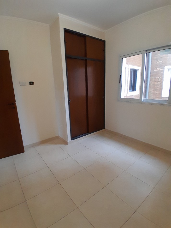 ALQUILAMOS MAIPU 425 DPTO 2 DORMITORIOS