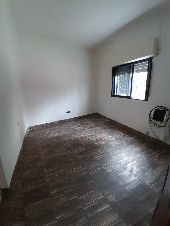 ALQUILAMOS CASA FORMOSA AL 600