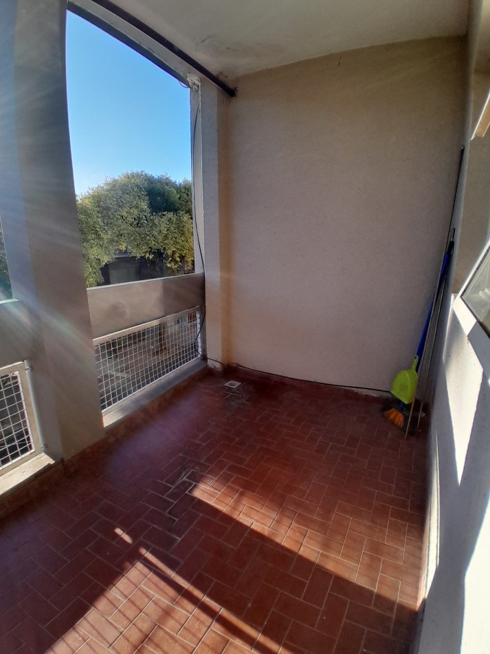 ALQUILAMOS DUPLEX Calle Santa Fe 450
