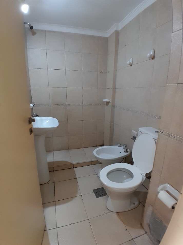 ALQUILAMOS Monoambiente con Balcon Nogoya 161