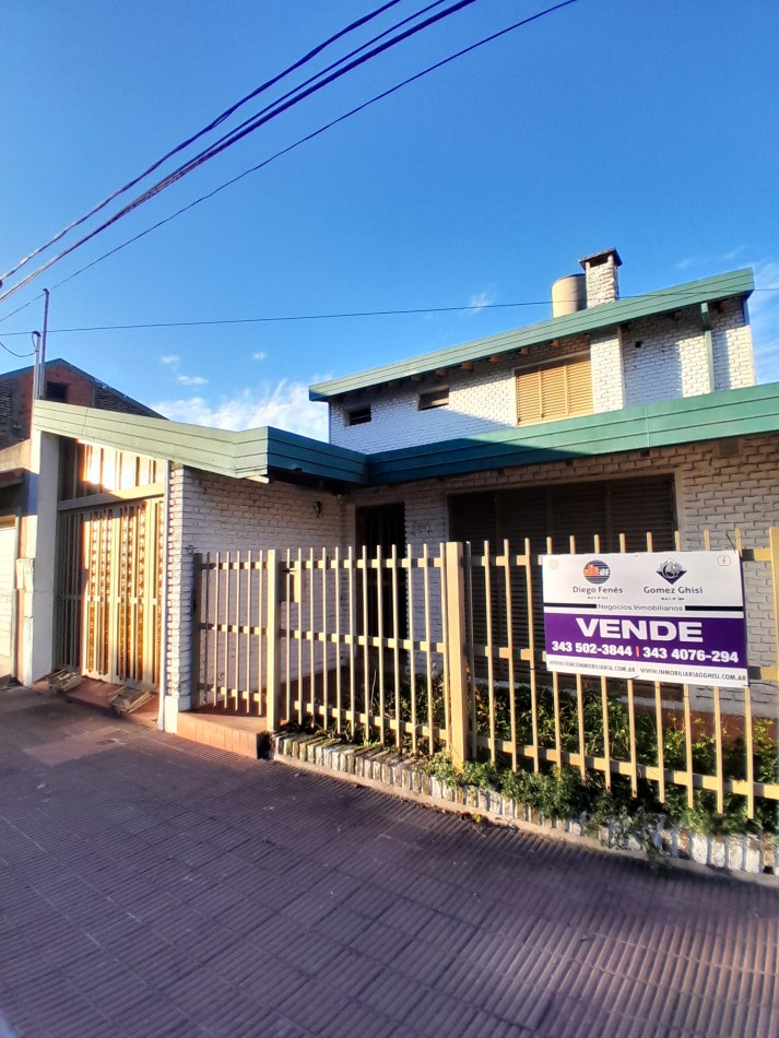 VENDEMOS casa a mejorar calle Guatemala 746
