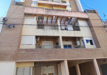 INMOBILIARIA GOMEZ GHISI Y D. FENES NEG INMOB. ALQUILAN: